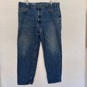 KIRKLAND SIGNATURE STRAIGHT JEANS MAN;S  SIZE 42 X 32 BLUE MEDIU, WASH 5-POCKET